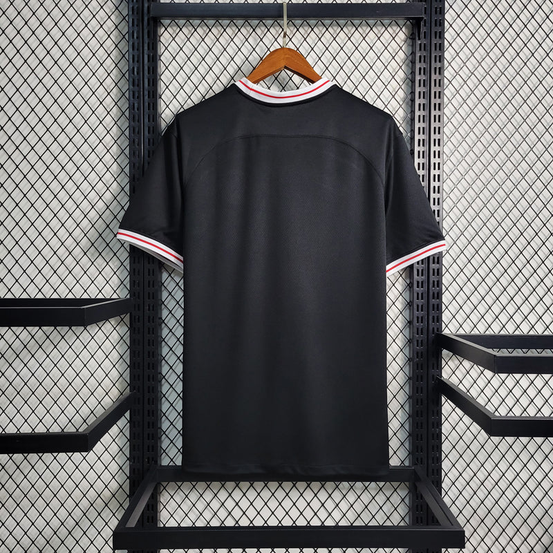 CAMISA DO FRANKFURT 23/24 PRETO